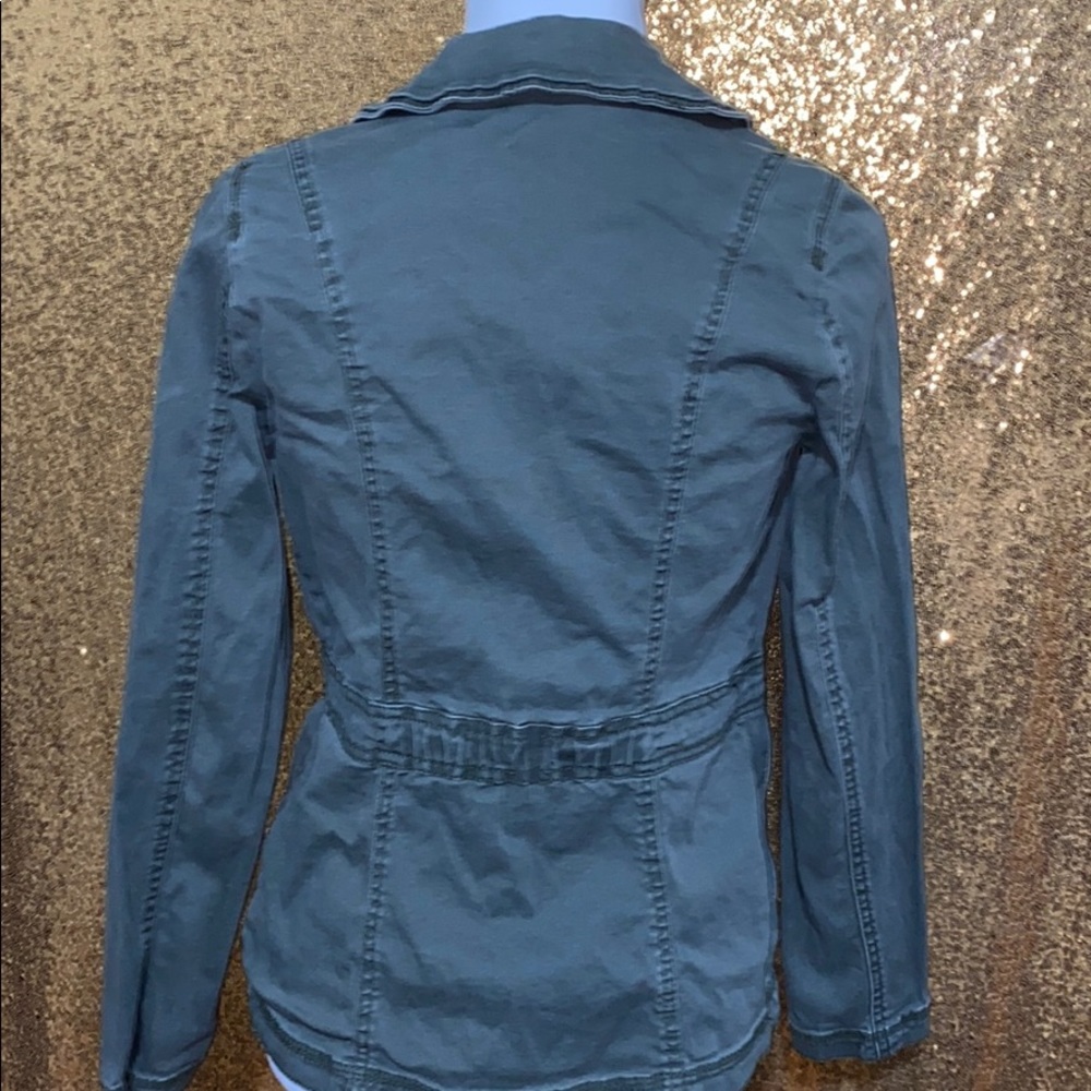 Green Jacket - Picture 3 of 6
